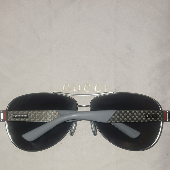 Gucci Polarized Sunglasses GG - Picture 7 of 11